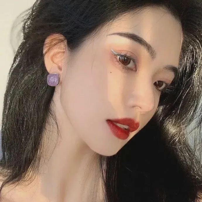 脱口秀表演技巧：如何成为幽默大师